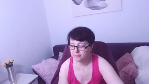 Snapshot of christarose chatting on 06-30-26, 08:10 Christa online show from 06-30-26, 08:10