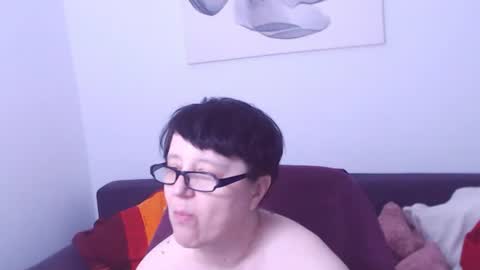 Snapshot of christarose chatting on 07-15-26, 06:46 Christa online show from 07-15-26, 06:46
