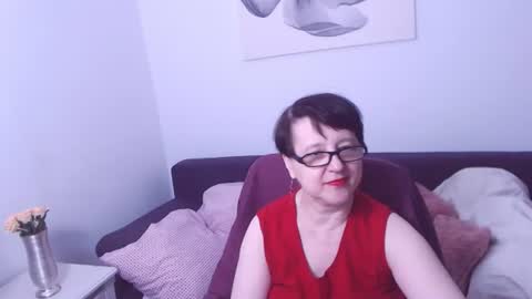 Snapshot of christarose chatting on 07-24-26, 07:12 Christa online show from 07-24-26, 07:12