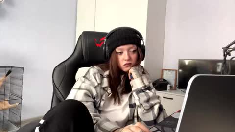 Kristi online show from 03-01-26, 08:05