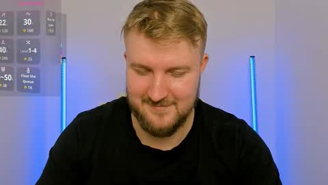 Snapshot of christian_hill chatting on 02-12-26, 04:13 Christian online show from 02-12-26, 04:13