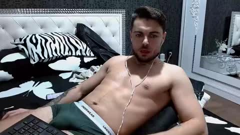 Snapshot of christianhot_ chatting on 12-10-24, 05:00 Master Gab online show from 12-10-24, 05:00