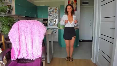 Snapshot of christina_hot chatting on 07-26-26, 08:54 Chris online show from 07-26-26, 08:54