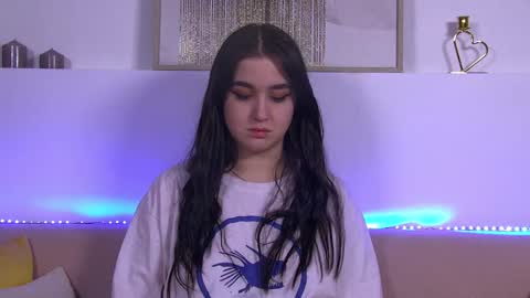 Christina online show from 01-22-25, 04:34