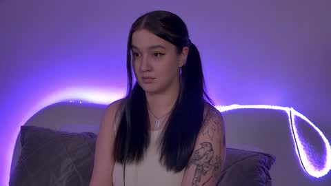 Christina online show from 02-07-25, 10:09