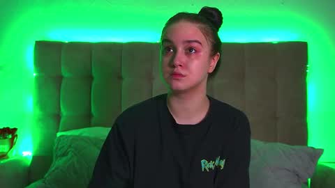 Christina online show from 02-22-25, 12:38