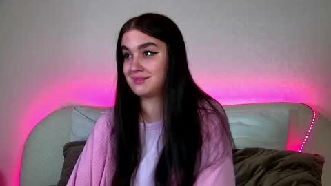 Christina online show from 02-25-25, 04:03