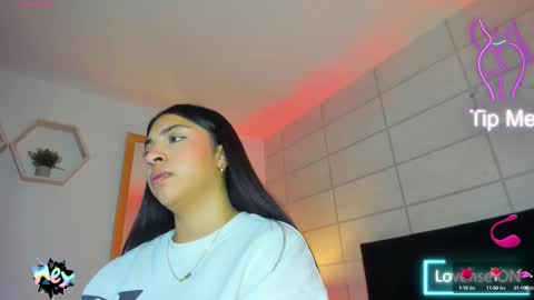 Christine  online show from 10-15-25, 12:05