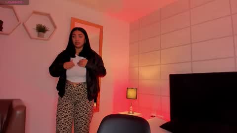 Christine  online show from 12-15-25, 11:58