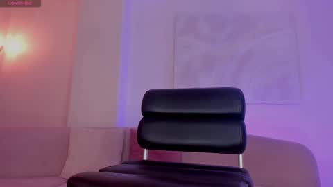 Snapshot of christineford1 chatting on 10-31-25, 01:34 Christine Ford online show from 10-31-25, 01:34