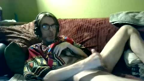 Snapshot of christophe_73 chatting on 07-20-26, 11:29 Chris online show from 07-20-26, 11:29
