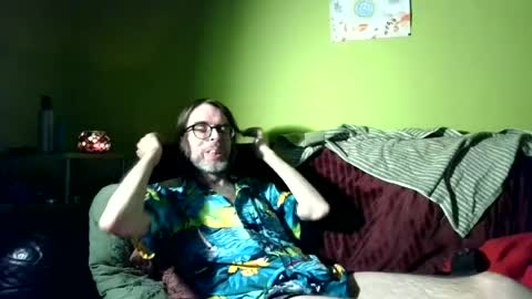 Snapshot of christophe_73 chatting on 08-02-26, 02:10 Chris online show from 08-02-26, 02:10