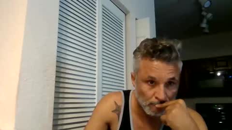 Snapshot of christopher_rain chatting on 10-27-25, 06:45 Christopher Rain online show from 10-27-25, 06:45