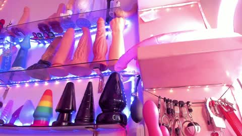 christy online show from 12-14-24, 12:11