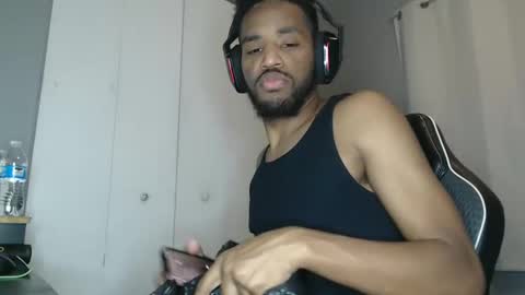 ChrisVacherx online show from 12-23-24, 11:57