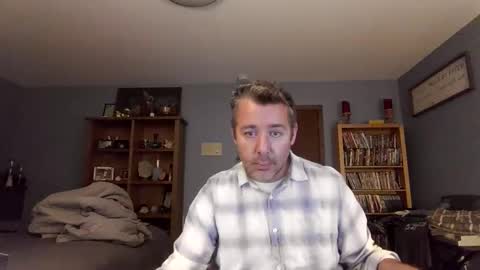 chrisw8121 online show from 11-19-25, 07:08