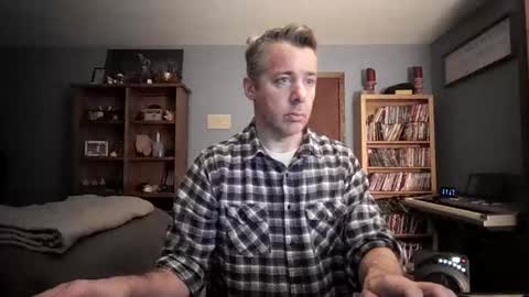 chrisw8121 online show from 02-24-26, 05:16