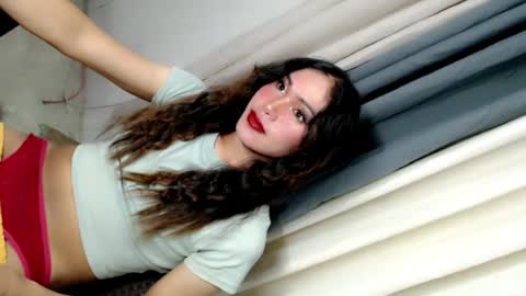 Snapshot of chritine_sensation chatting on 07-29-26, 06:17 Christine online show from 07-29-26, 06:17