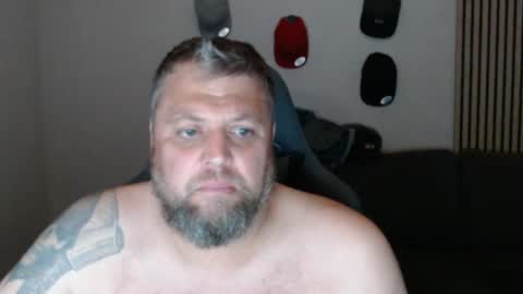 Chrizz online show from 06-21-26, 09:39