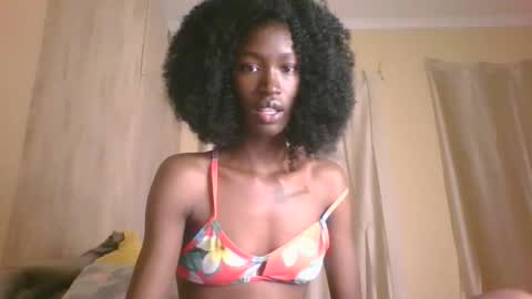 chroe22 online show from 04-12-26, 09:42