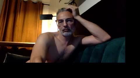 Snapshot of chrome89 chatting on 11-12-25, 06:03 Chrome89 online show from 11-12-25, 06:03