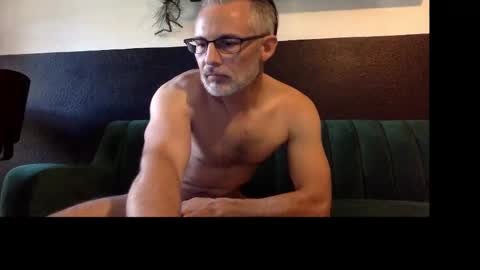 Snapshot of chrome89 chatting on 11-21-25, 10:19 Chrome89 online show from 11-21-25, 10:19