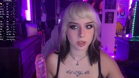 chromeheartzz online show from 06-11-26, 03:26
