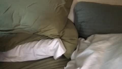 Snapshot of chubbeebear chatting on 10-03-25, 10:07 lOOking4me online show from 10-03-25, 10:07