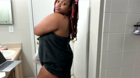 EmberEssence online show from 11-30-25, 04:38