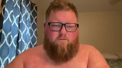 Snapshot of chubbsguy92 chatting on 10-27-25, 10:03 chubbsguy92 online show from 10-27-25, 10:03