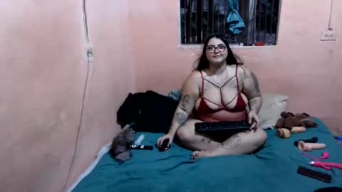Snapshot of chubby_cherry_sweet chatting on 07-08-26, 11:31 chubby_cherry_sweet online show from 07-08-26, 11:31