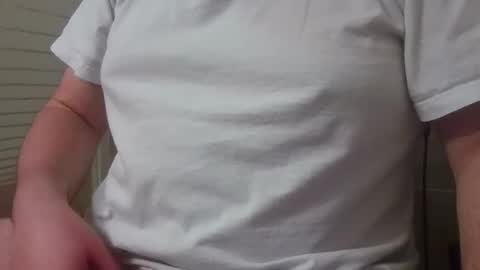 chubbycub14 online show from 11-18-25, 04:17