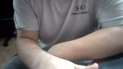 Snapshot of chubbycub14 chatting on 06-30-26, 06:20 chubbycub14 online show from 06-30-26, 06:20