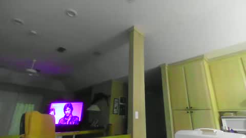 Snapshot of chuck354139 chatting on 12-10-24, 04:56 chuck354139 online show from 12-10-24, 04:56
