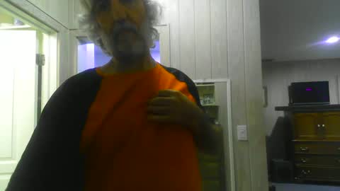 Snapshot of chuck354139 chatting on 01-02-25, 05:24 chuck354139 online show from 01-02-25, 05:24