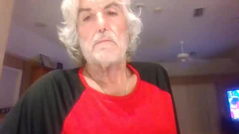 Snapshot of chuck354139 chatting on 01-03-25, 03:38 chuck354139 online show from 01-03-25, 03:38