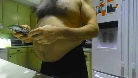 Snapshot of chuck354139 chatting on 01-13-25, 01:02 chuck354139 online show from 01-13-25, 01:02