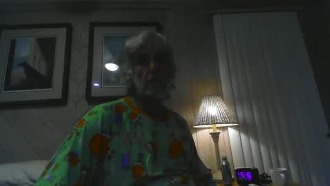 Snapshot of chuck354139 chatting on 01-14-25, 10:17 chuck354139 online show from 01-14-25, 10:17