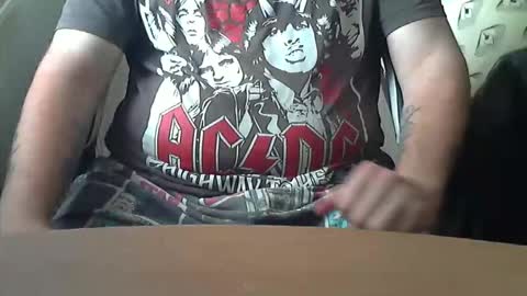 Snapshot of chunkisgreat chatting on 09-17-25, 10:50 chunkisgreat online show from 09-17-25, 10:50