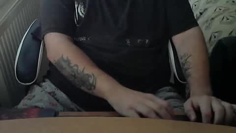 Snapshot of chunkisgreat chatting on 10-30-25, 03:57 chunkisgreat online show from 10-30-25, 03:57