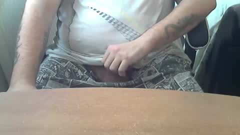 Snapshot of chunkisgreat chatting on 12-03-25, 11:30 chunkisgreat online show from 12-03-25, 11:30