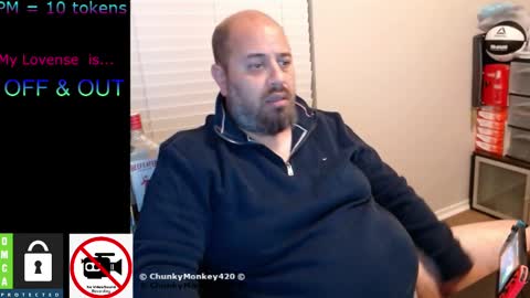 Snapshot of chunkymonkey420 chatting on 02-15-25, 04:03 Spencer Smokey Bear online show from 02-15-25, 04:03