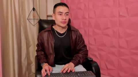 Snapshot of cian_frost chatting on 07-30-26, 12:26 CIAN online show from 07-30-26, 12:26