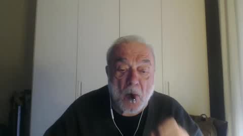 Snapshot of ciaoamoremio4 chatting on 02-08-25, 01:44 ciaoamoremio4 online show from 02-08-25, 01:44