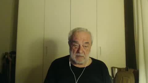 Snapshot of ciaoamoremio4 chatting on 03-06-25, 11:42 ciaoamoremio4 online show from 03-06-25, 11:42