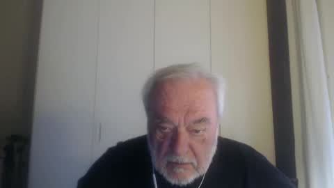Snapshot of ciaoamoremio4 chatting on 03-10-25, 12:37 ciaoamoremio4 online show from 03-10-25, 12:37