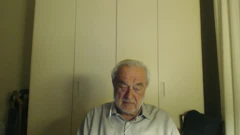 Snapshot of ciaoamoremio4 chatting on 09-10-25, 11:49 ciaoamoremio4 online show from 09-10-25, 11:49