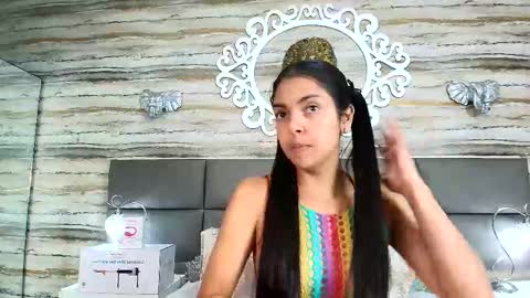 ...   ... online show from 02-10-25, 03:35