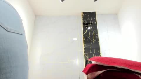 ...   ... online show from 03-09-26, 03:54