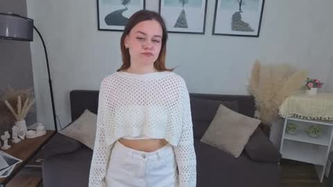 Snapshot of ciaragately chatting on 04-04-26, 11:29 My name is Mia hello everyone online show from 04-04-26, 11:29